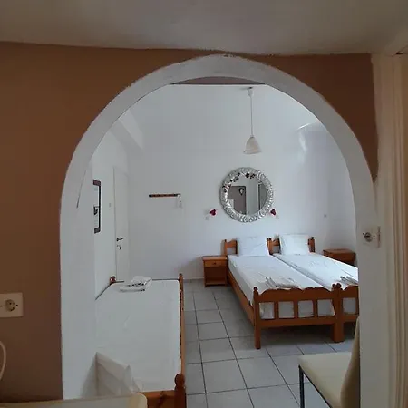 Casa de hóspedes Iliada Skiathos Town